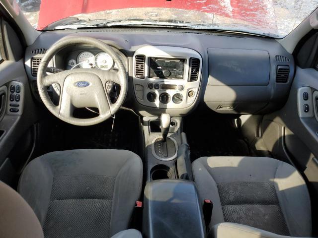 Photo 8 from auction – 2005 FORD ESCAPE XLT with VIN 1FMCU93155KB93571