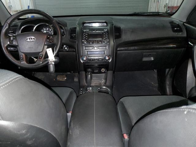 Photo 8 from auction – 2011 KIA SORENTO EX with VIN 5XYKUDA29BG119957