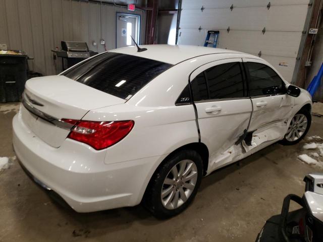 Photo 3 from auction – 2014 CHRYSLER 200 TOURIN with VIN 1C3CCBBG7EN106745