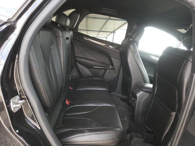 Photo 11 from auction – 2019 LINCOLN MKC with VIN 5LMCJ1D99KUL06692