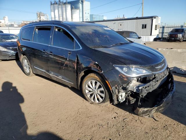 Photo 4 from auction – 2017 CHRYSLER PACIFICA T with VIN 2C4RC1BG2HR588774