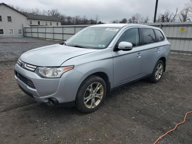 MITSUBISHI OUTLANDER 2014 with VIN JA4AZ3A33EZ008420 - Photo from auction