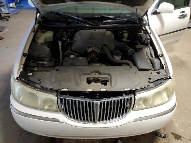 Photo 11 from auction – 2002 LINCOLN TOWN CAR E with VIN 1LNHM81W02Y611199