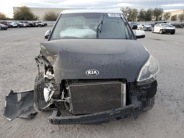 Снимка 5 от търг – 2013 KIA SOUL + с VIN KNDJT2A62D7776802