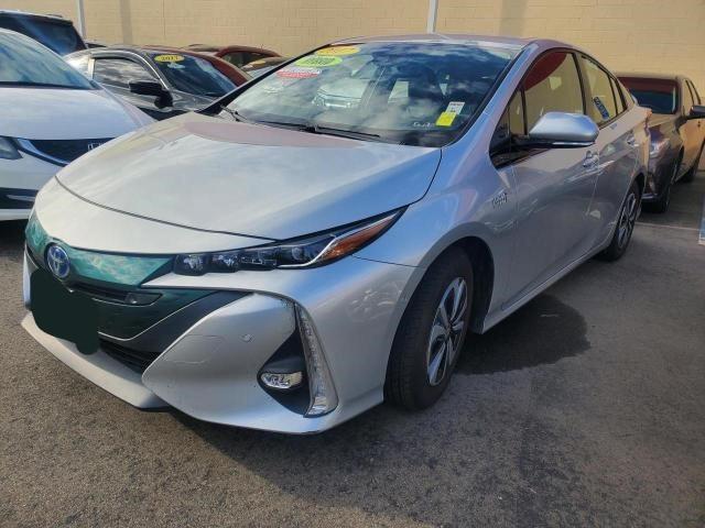 Photo 2 from auction – 2017 TOYOTA PRIUS PRIM with VIN JTDKARFP9H3006159