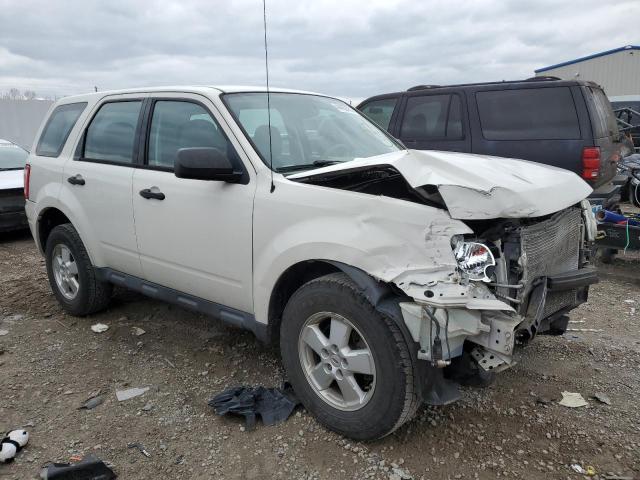 Zdjęcie 4 z aukcji – 2010 FORD ESCAPE XLS z VIN 1FMCU9C71AKC41355