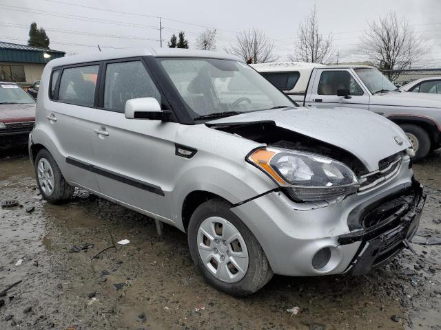 Photo 4 from auction – 2013 KIA SOUL with VIN KNDJT2A5XD7770561
