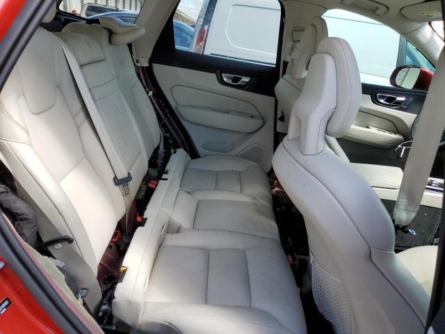 Photo 10 from auction – 2018 VOLVO XC60 T5 MO with VIN YV4102RK7J1076263