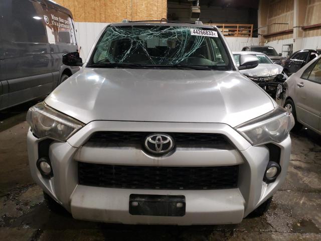 Photo 5 from auction – 2016 TOYOTA 4RUNNER SR with VIN JTEBU5JR8G5326385