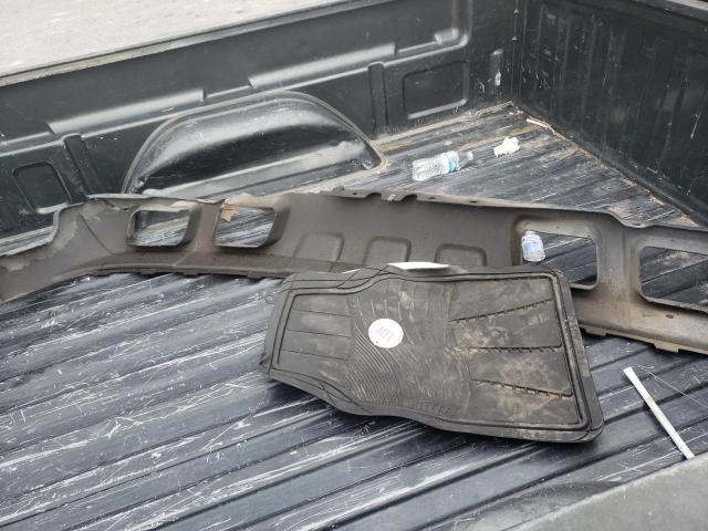 Photo 12 from auction – 2003 CHEVROLET SILVERADO with VIN 2GCEC19T431392280