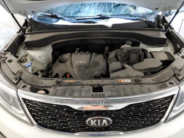 Photo 12 from auction – 2014 KIA SORENTO LX with VIN 5XYKTCA61EG480863