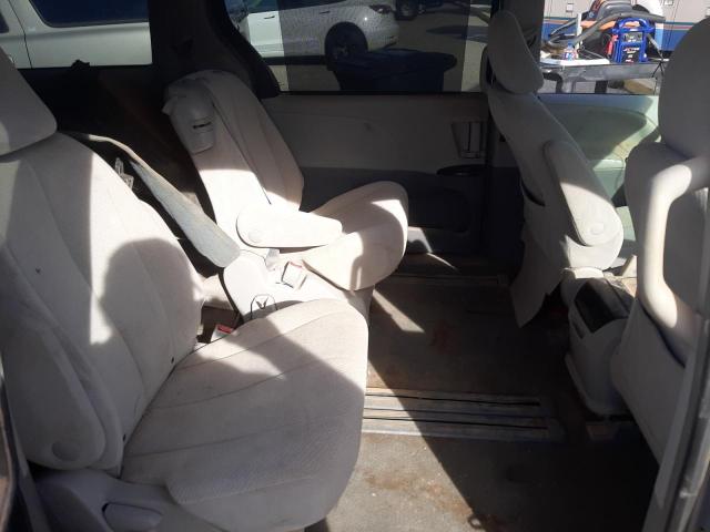 Photo 11 from auction – 2014 TOYOTA SIENNA LE with VIN 5TDKK3DC2ES470236