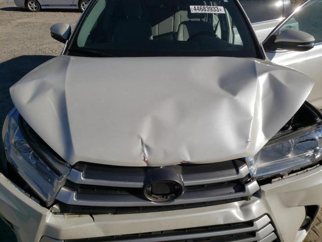 Photo 12 from auction – 2019 TOYOTA HIGHLANDER with VIN 5TDZZRFH0KS343793