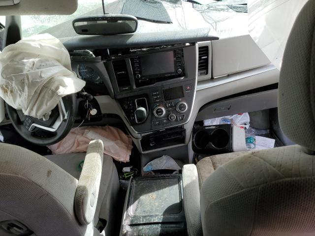 Photo 8 from auction – 2018 TOYOTA SIENNA LE with VIN 5TDKZ3DC1JS909576