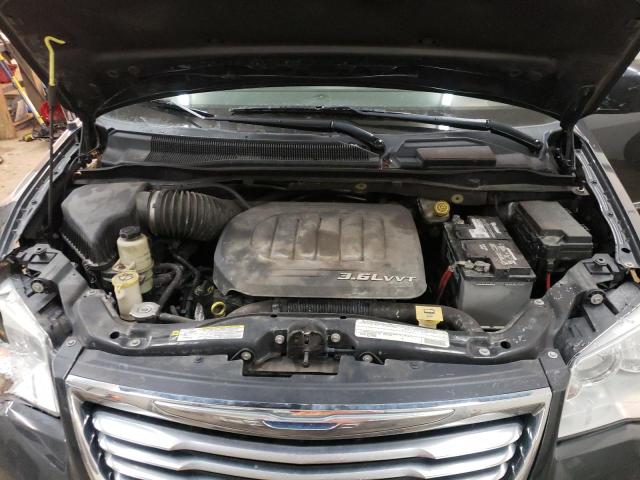 Photo 12 from auction – 2011 CHRYSLER TOWN & COU with VIN 2A4RR8DG2BR617843