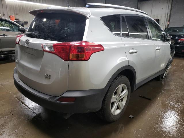 Photo 3 from auction – 2013 TOYOTA RAV4 XLE with VIN JTMRFREV4D5023126