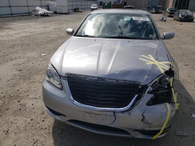 Photo 5 from auction – 2013 CHRYSLER 200 TOURIN with VIN 1C3CCBBG8DN715616