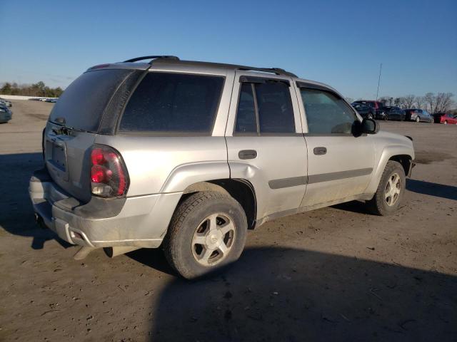 Photo 3 from auction – 2005 CHEVROLET TRAILBLAZE with VIN 1GNDT13S352242120