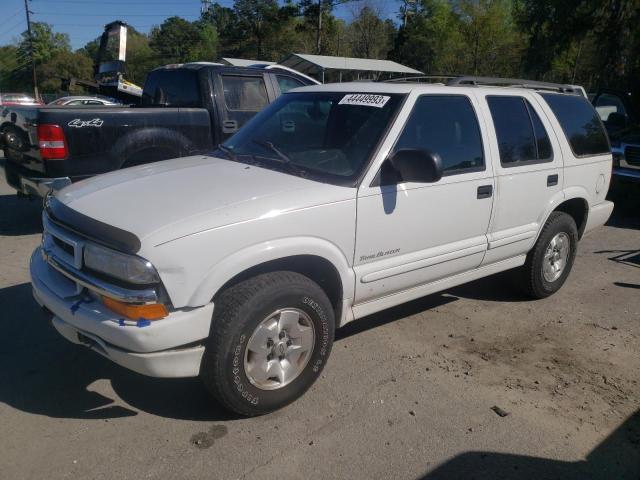 CHEVROLET BLAZER 2001 with VIN 1GNDT13W612105041 - Photo from auction