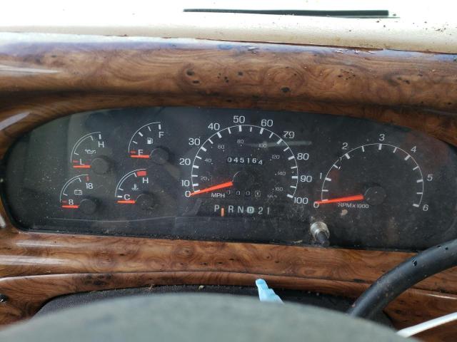 Photo 8 from auction – 2004 FOUR HURRICANE with VIN 1F6MF53S340A02182
