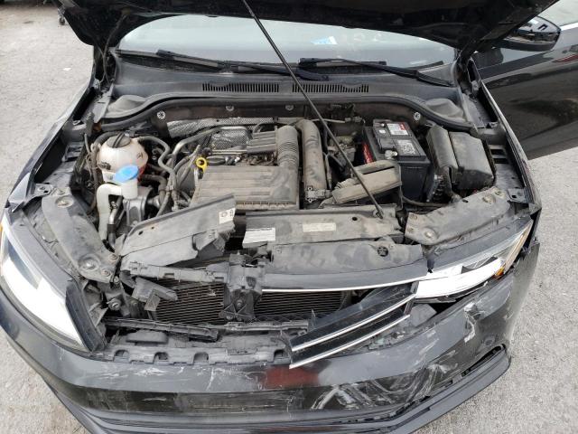 Photo 11 from auction – 2017 VOLKSWAGEN JETTA S with VIN 3VW2B7AJ4HM331592