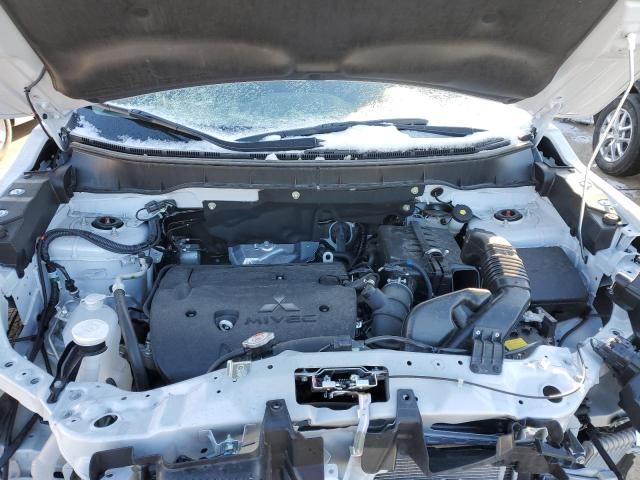 Photo 11 from auction – 2022 MITSUBISHI OUTLANDER with VIN JA4APUAU4NU015507