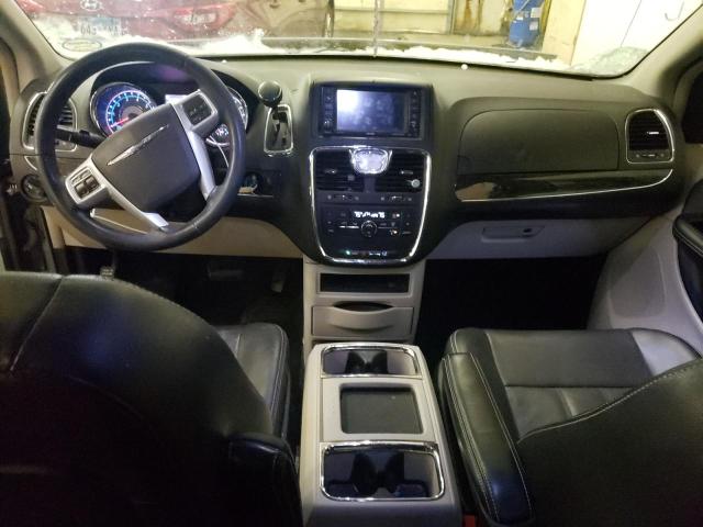 Photo 8 from auction – 2013 CHRYSLER TOWN & COU with VIN 2C4RC1BG6DR715827