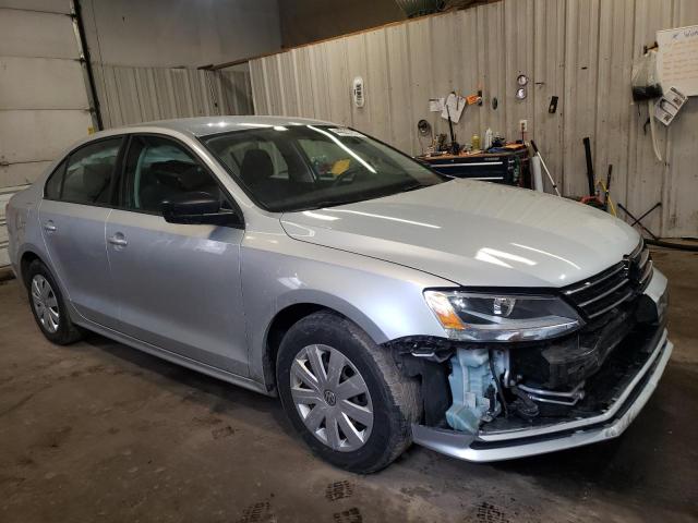 Photo 4 from auction – 2015 VOLKSWAGEN JETTA BASE with VIN 3VW2K7AJ3FM413228
