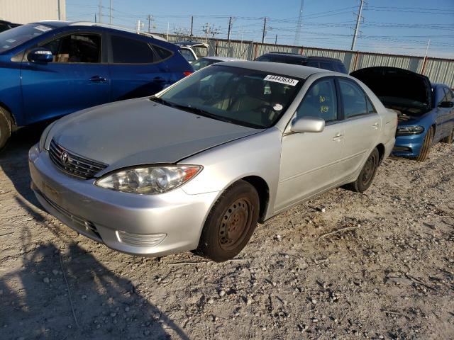 TOYOTA CAMRY LE 2005 with VIN 4T1BE32K35U432233 - Photo from auction