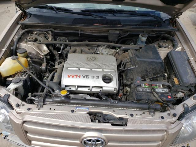 Photo 11 from auction – 2004 TOYOTA HIGHLANDER with VIN JTEEP21A540064590