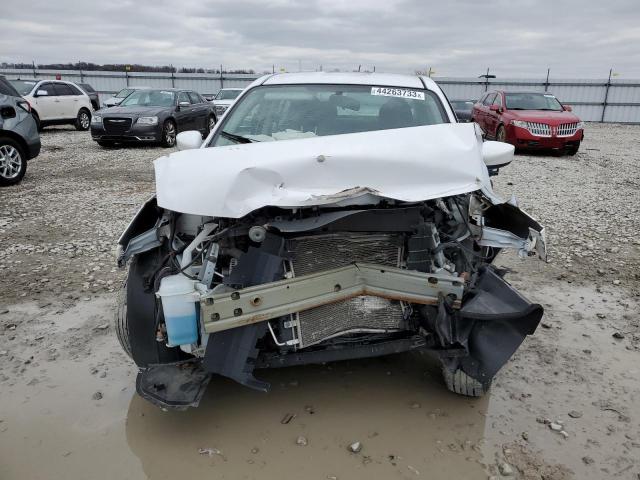 Photo 5 from auction – 2017 NISSAN VERSA S with VIN 3N1CN7AP4HL840433