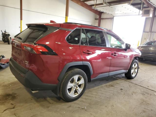 Фото 3 с аукциона – 2020 TOYOTA RAV4 XLE с VIN JTMP1RFVXLD066586