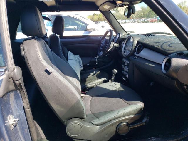 Photo 5 from auction – 2009 MINI COOPER with VIN WMWMR335X9TU95896