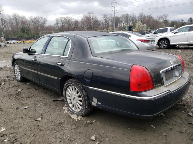 Photo 2 from auction – 2003 LINCOLN TOWN CAR E with VIN 1LNHM81W43Y700484