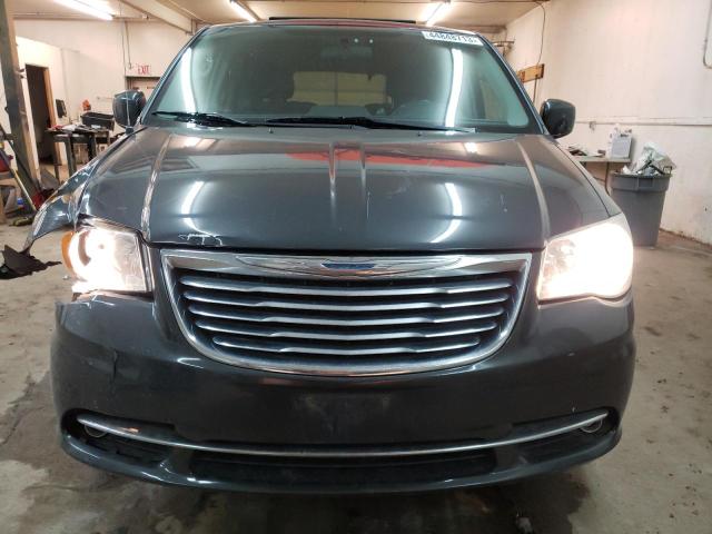 Foto 5 de la subasta – 2011 CHRYSLER TOWN & COU con VIN 2A4RR8DG2BR617843