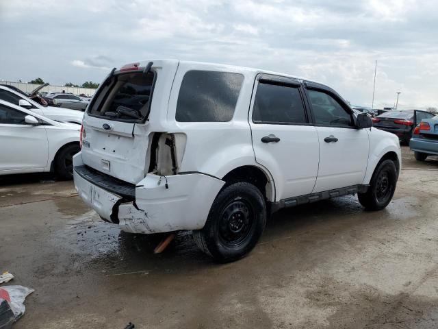 Photo 3 from auction – 2011 FORD ESCAPE XLS with VIN 1FMCU0C78BKC12352