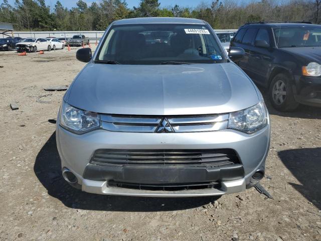 Photo 5 from auction – 2015 MITSUBISHI OUTLANDER with VIN JA4AD2A3XFZ009266