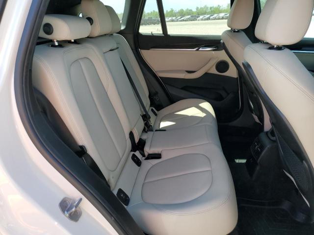 Photo 11 from auction – 2018 BMW X1 SDRIVE2 with VIN WBXHU7C33J3H43196