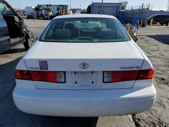 Photo 6 from auction – 2000 TOYOTA CAMRY CE with VIN JT2BG22K6Y0513658