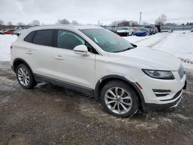 Photo 4 from auction – 2019 LINCOLN MKC SELECT with VIN 5LMCJ2D9XKUL36029