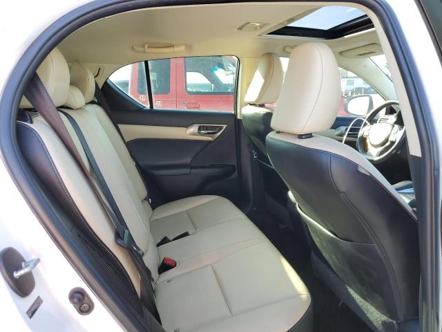 Photo 10 from auction – 2014 LEXUS CT 200 with VIN JTHKD5BH5E2178526