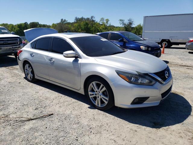 Photo 4 from auction – 2017 NISSAN ALTIMA 3.5 with VIN 1N4BL3AP7HC188951