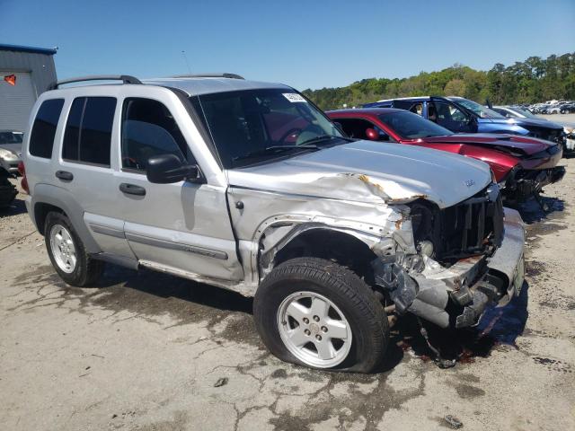 Photo 4 from auction – 2005 JEEP LIBERTY SP with VIN 1J4GL48K35W676010
