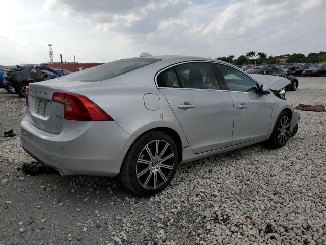 Photo 3 from auction – 2016 VOLVO S60 PLATIN with VIN LYV402FM0GB093140