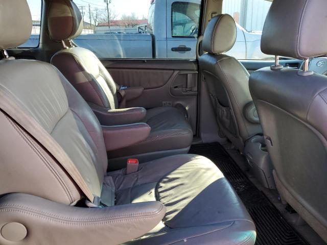 Photo 11 from auction – 2010 TOYOTA SIENNA XLE with VIN 5TDYK4CC6AS289314