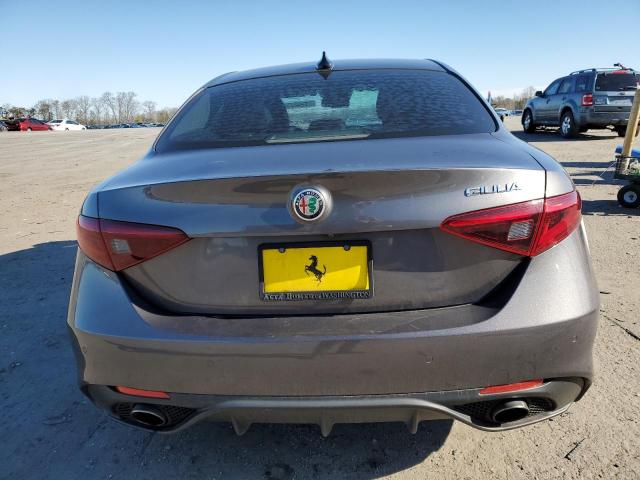 Photo 6 from auction – 2017 ALFA ROMEO GIULIA TI with VIN ZARFAECNXH7543344