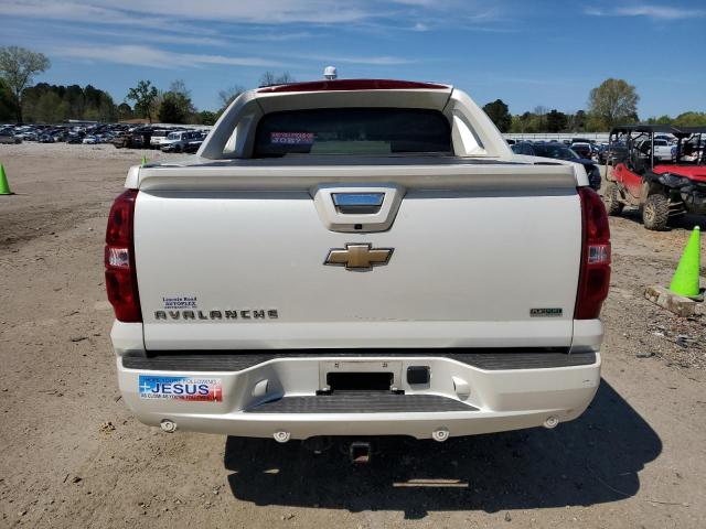 Photo 6 from auction – 2011 CHEVROLET AVALANCHE with VIN 3GNTKGE37BG180893