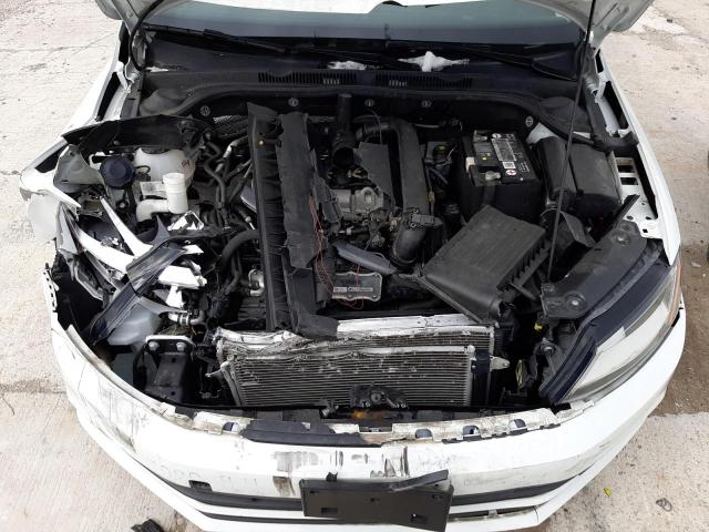 Photo 11 from auction – 2018 VOLKSWAGEN JETTA SE with VIN 3VWDB7AJ8JM249797