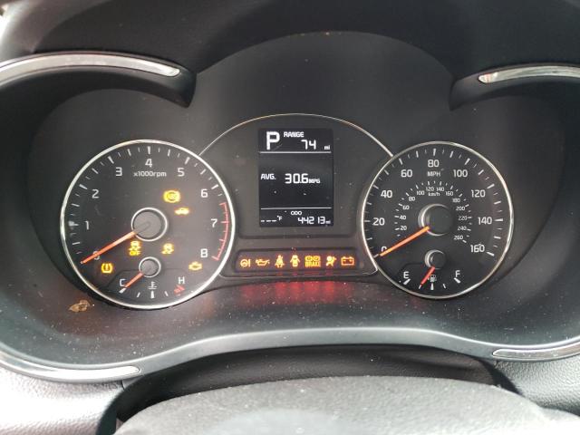 Zdjęcie 9 z aukcji – 2017 KIA FORTE LX z VIN 3KPFK4A74HE014543