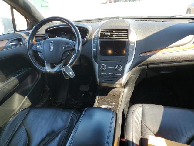 Photo 8 from auction – 2017 LINCOLN MKC SELECT with VIN 5LMCJ2D99HUL11597